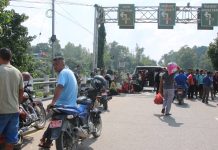 कटारीमा ईभीको ठक्करबाट एकको मृत्यु, स्थानीयद्वारा सडक अबरुद्ध